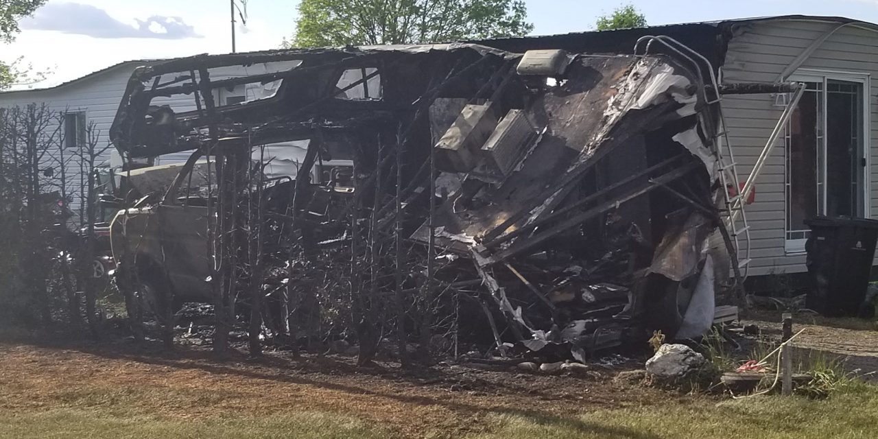 Motorisé détruit par les flammes à Danville