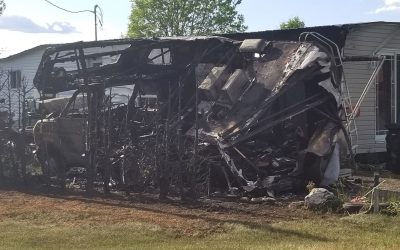 Motorisé détruit par les flammes à Danville