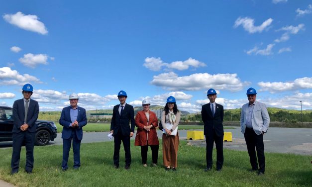 Le Consulat général du Japon à Montréal visite Alliance Magnésium