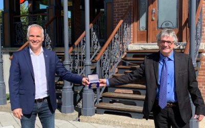 La médaille de l&rsquo;Assemblée nationale pour Alain M. Bergeron