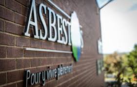 Asbestos évalue le potentiel de l’ancien garage COOP