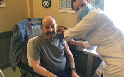 Les personnes des CHSLD de la Mauricie-et-du-Centre-du-Québec ont commencé à recevoir le vaccin Moderna