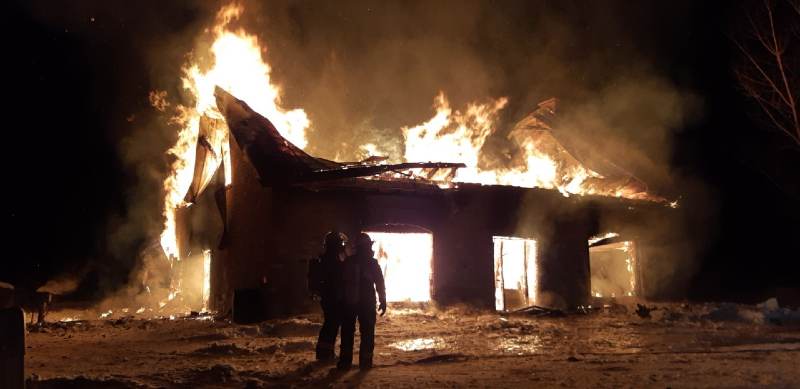Deux personnes subissent des blessures mineures lors de l’incendie de leur demeure à Ulverton
