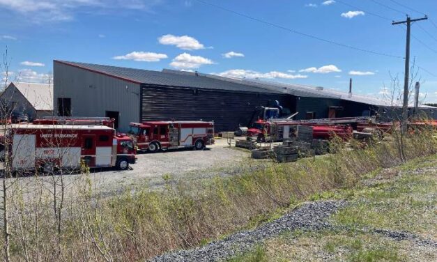 Intervention des pompiers chez Valmetal à St-François-Xavier-de-Brompton