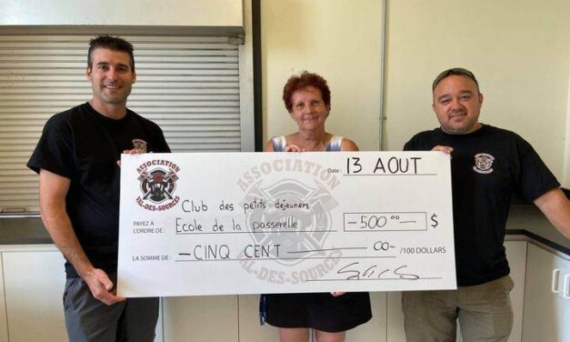 Don des pompiers de Val-des-Sources au Club des petits déjeuners