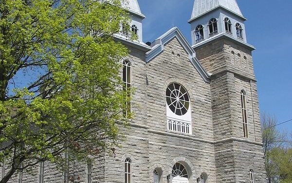 Fermeture de l’église Sainte-Praxède du secteur Brompton