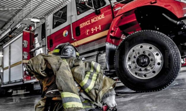 Un entrepôt contenant des véhicules est détruit par les flammes à St-Georges-de-Windsor