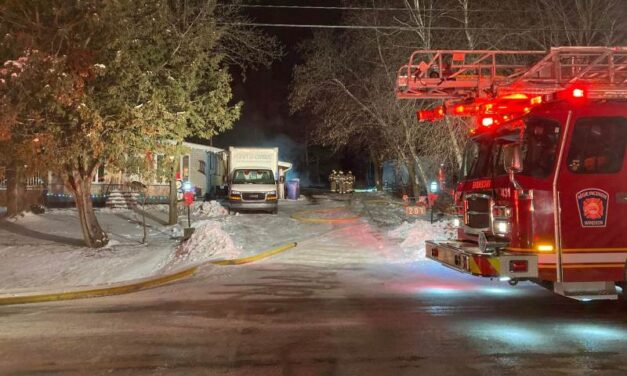 Incendie dans un garage résidentiel à St-François-Xavier-de-Brompton