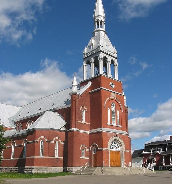 La municipalité de Wotton manifeste un intérêt pour l’acquisition de l’église