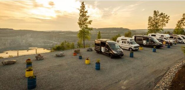 Une halte VR en bordure du puits minier à Val-des-Sources