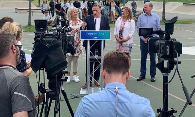 François Legault annonce une nouvelle école secondaire à Sherbrooke