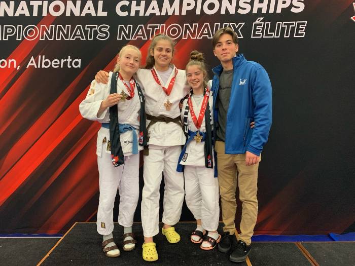 De bons résultats pour le Club de judo Asbestos-Danville à Edmonton