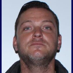 Ghyslain Vallières-Côté activement recherché à la suite d&rsquo;une opération policière