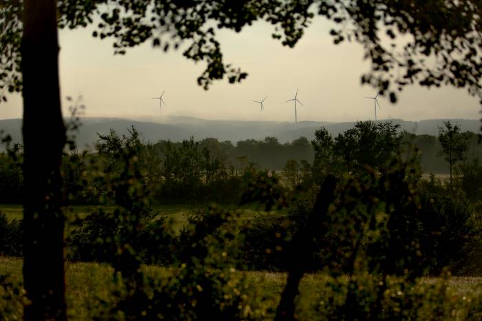 Réactions de la MRC d’Arthabaska sur le référendum de Sainte-Élizabeth-de-Warwick sur l’éolien