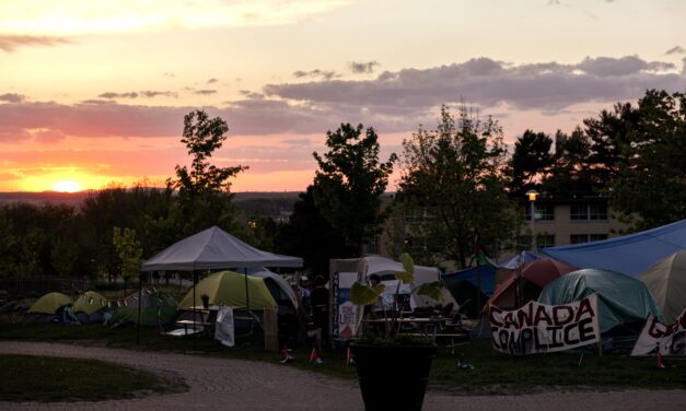 L’Université de Sherbrooke s’impatiente devant le campement propalestinien