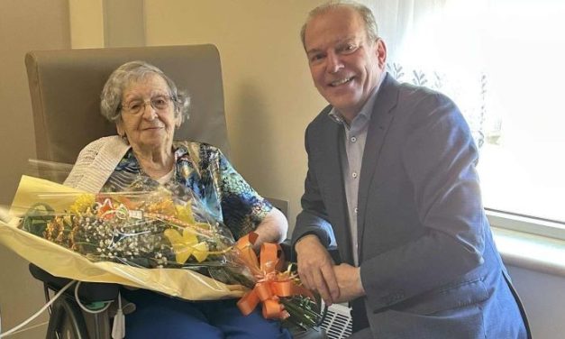 Une centenaire célébrée à Wotton