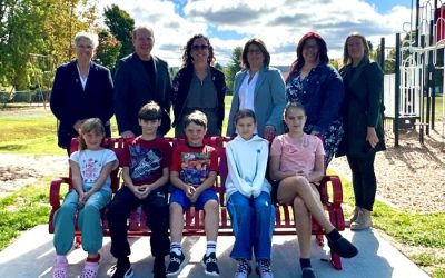 Un Buddy Bench ou banc de l’amitié inauguré à l’école ADS de Danville