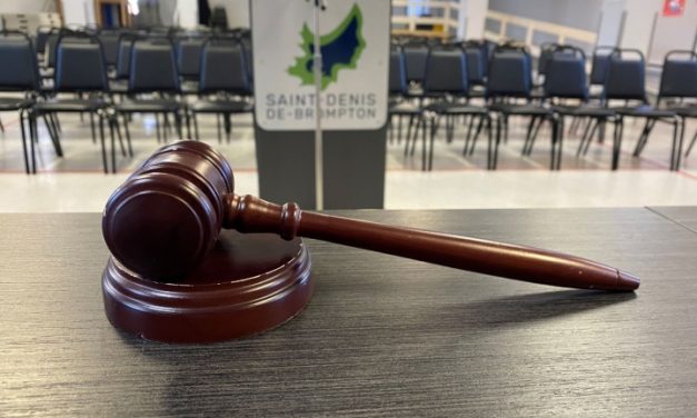 Augmentation du taux de taxes de 3,37 % à Saint-Denis-de-Brompton